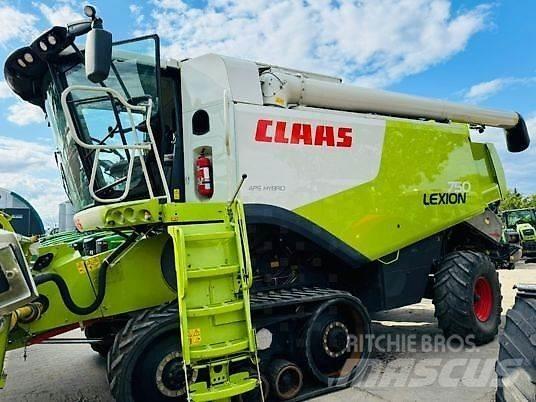 CLAAS LEXION 750 Зерноуборочные комбайны