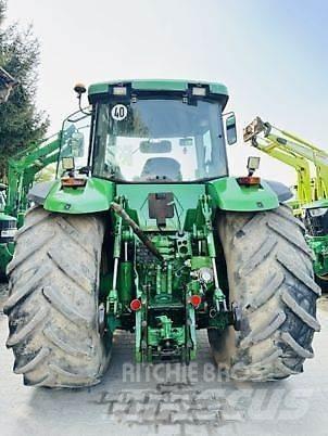 John Deere 8310 Трактора