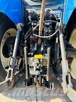 New Holland T7030 Трактора