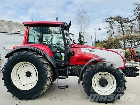 Valtra T160 Трактора