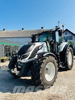 Valtra T174 VERSU Трактора
