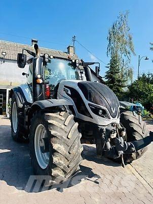 Valtra T254 Versu Трактора