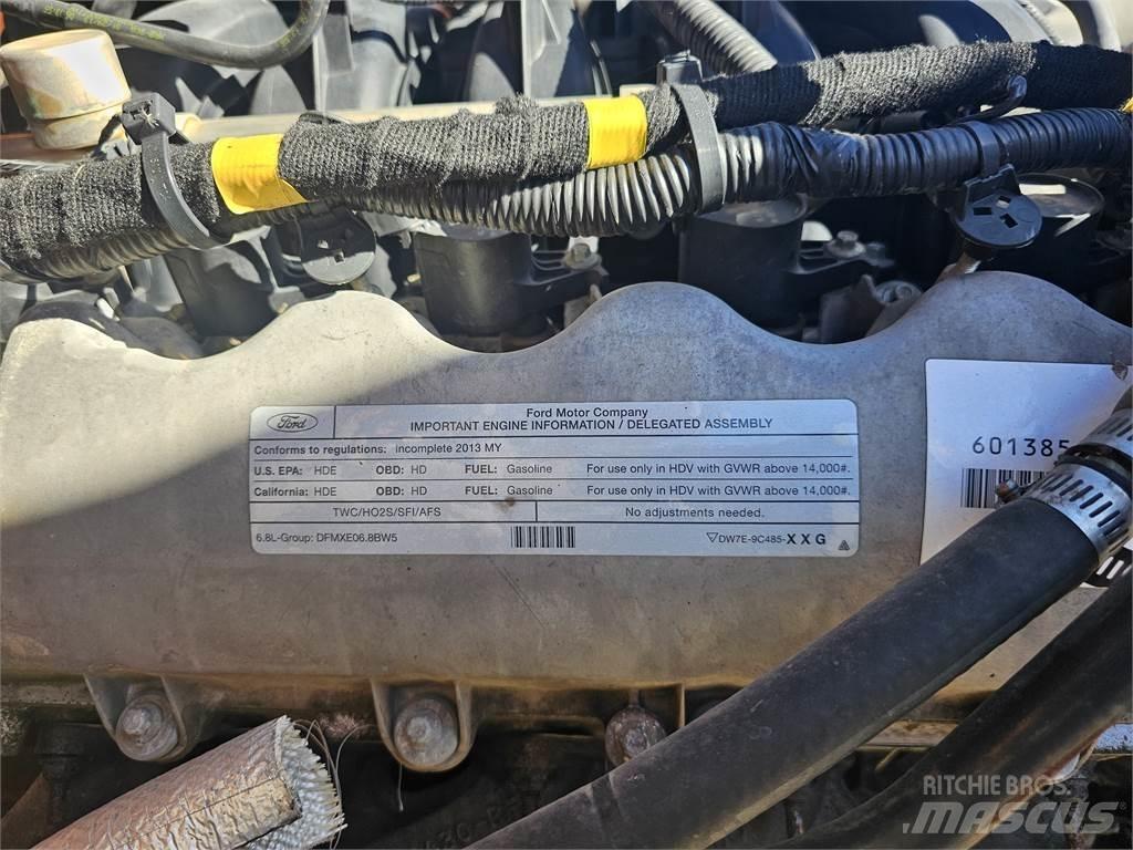 Ford F650 Грузовики-Щеповозы