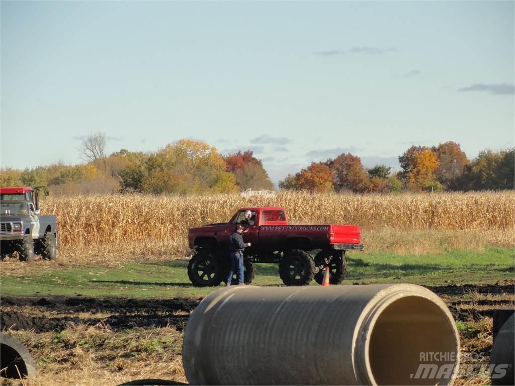 GMC K2500 Строительная техника - Другие