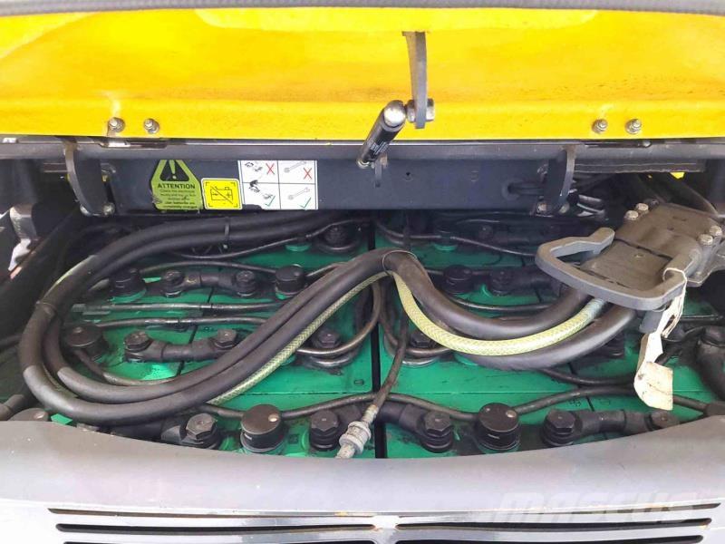 Aisle-Master 20WHE Узкопроходные штабелёры