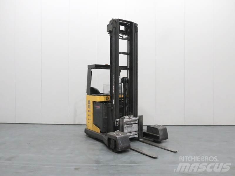 Atlet UFS200 DTFV RG 755 4-x ходовые ричтраки
