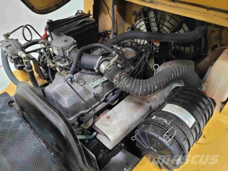 CAT GP30K Газовые погрузчики