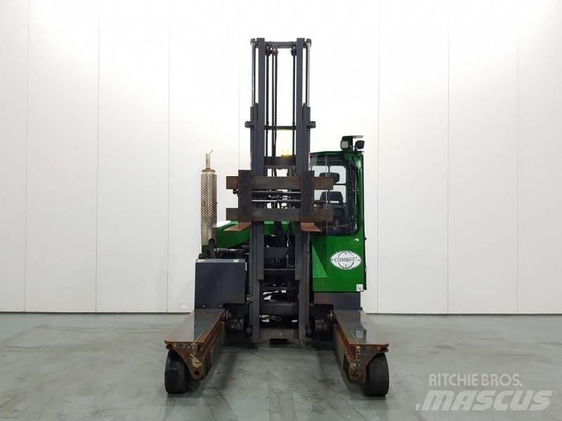Combilift C3000 4-x ходовые ричтраки