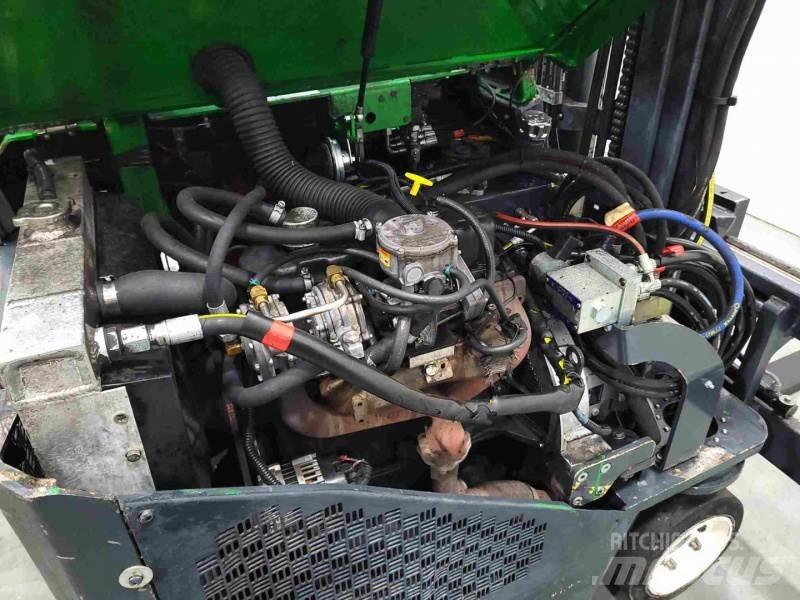 Combilift C3000 CB 4-x ходовые ричтраки