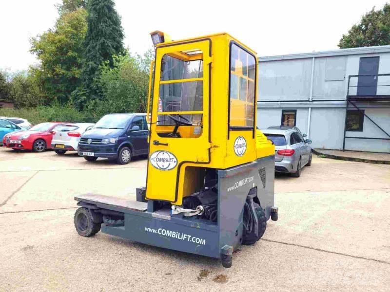 Combilift C3000 GAS 4-x ходовые ричтраки