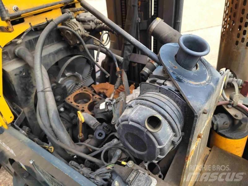 Combilift C3000 GAS 4-x ходовые ричтраки