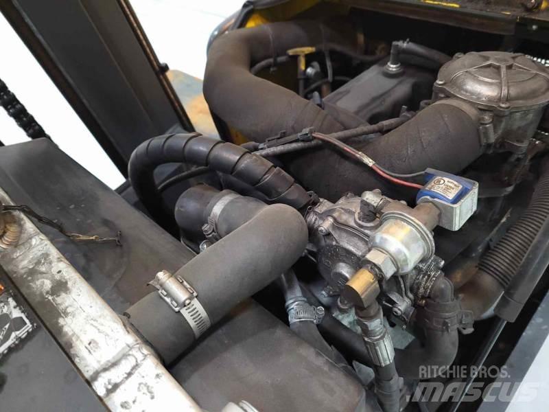 Combilift C4000 4-x ходовые ричтраки