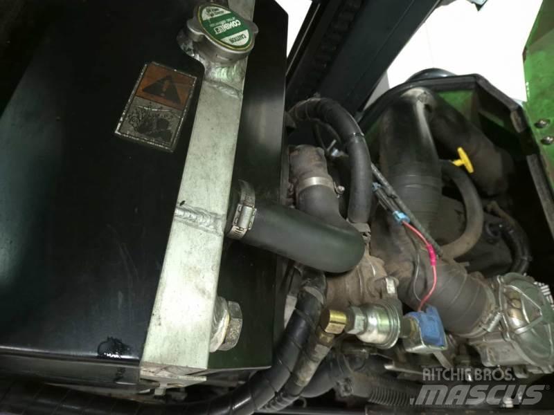 Combilift C4000 4-x ходовые ричтраки