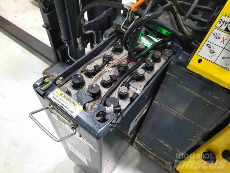 Combilift CS1500 Самоходные электроштабелёры