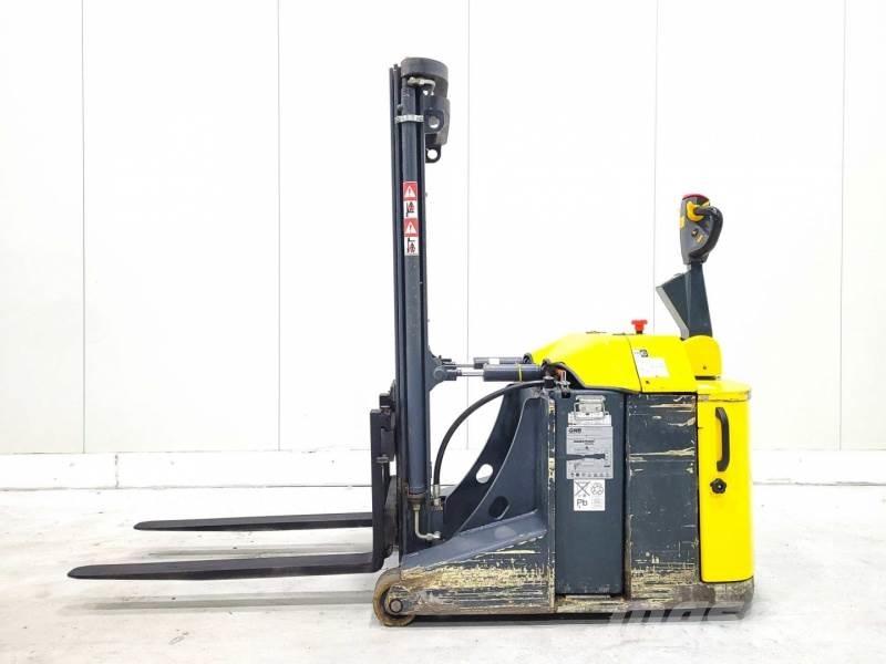 Combilift CS1500 Самоходные электроштабелёры