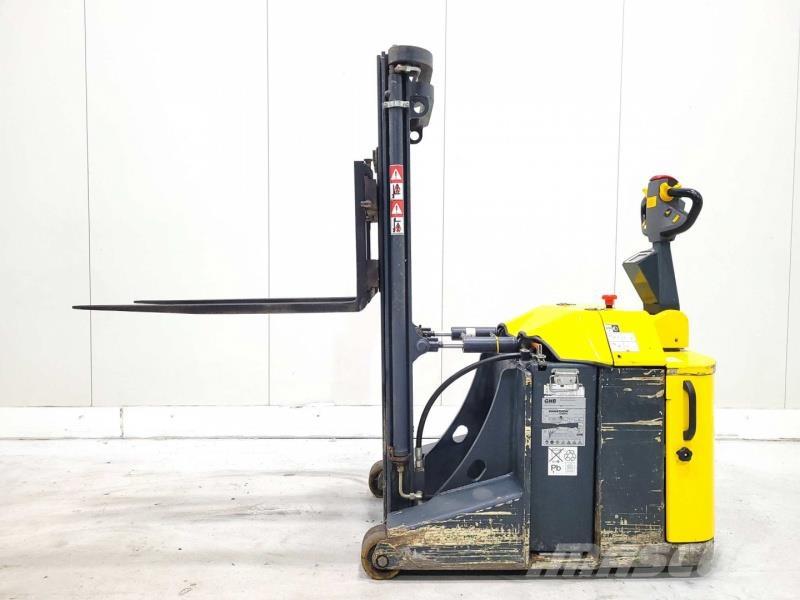 Combilift CS1500 Самоходные электроштабелёры