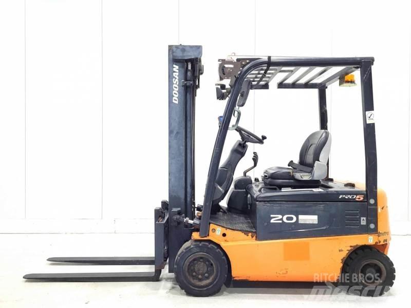 Doosan B20X-5 Электропогрузчики
