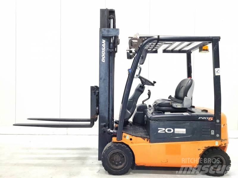 Doosan B20X-5 Электропогрузчики