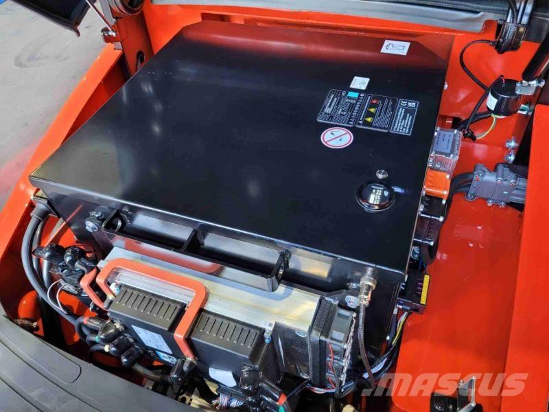 EP EFL303 205 HC Электропогрузчики