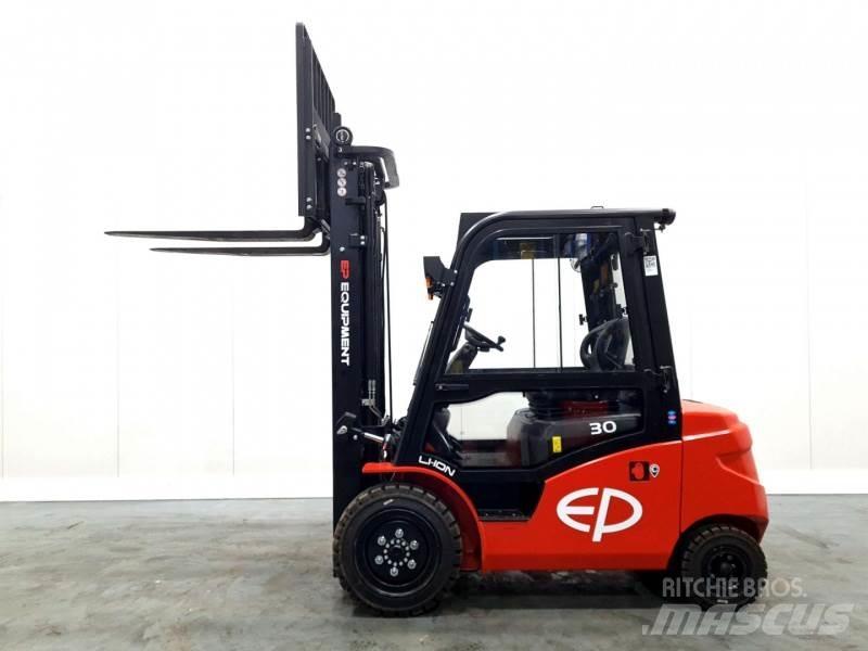 EP EFL303B 205 HC Электропогрузчики
