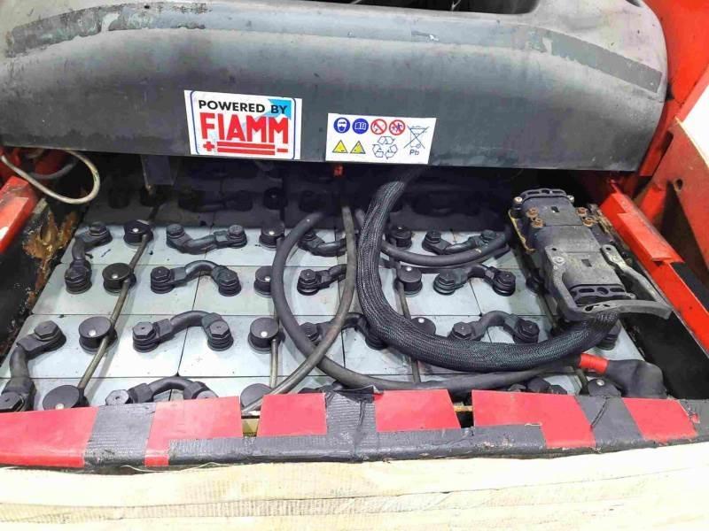 Flexi FLEXI Узкопроходные штабелёры