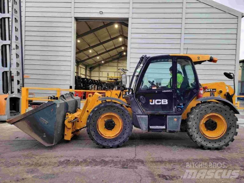 JCB 541-70WM Телескопические погрузчики