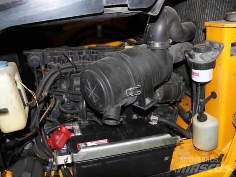 JCB TLT35D 4X4 Телескопические погрузчики