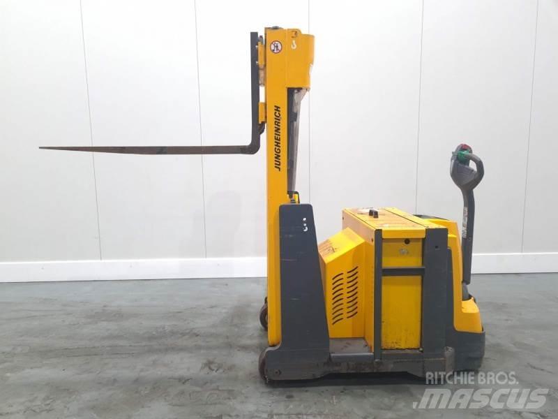Jungheinrich EJG 108 Самоходные электроштабелёры