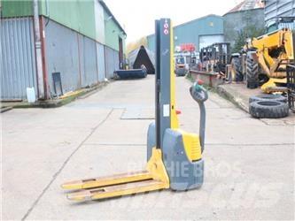 Jungheinrich EMC110 Ручные штабелёры