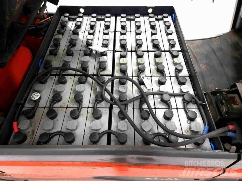 Linde E30L-01 Электропогрузчики