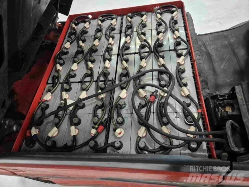 Linde E30L-01 Электропогрузчики
