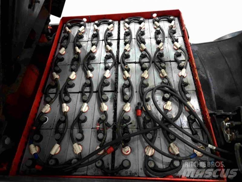 Linde E30L-01 Электропогрузчики