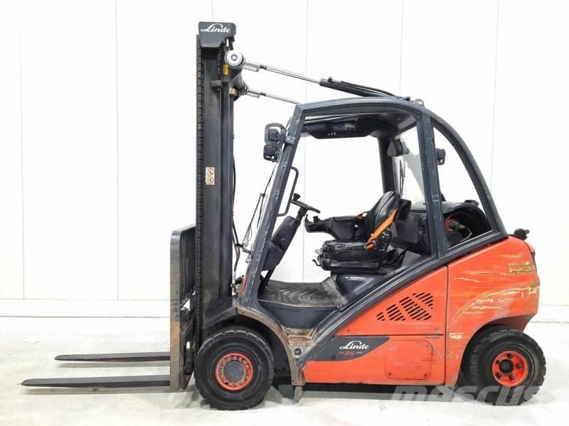 Linde H25T-02 Газовые погрузчики