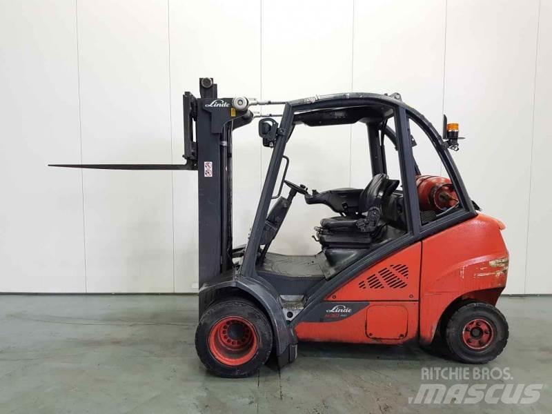 Linde H30T-02 TWIN WHEEL Газовые погрузчики