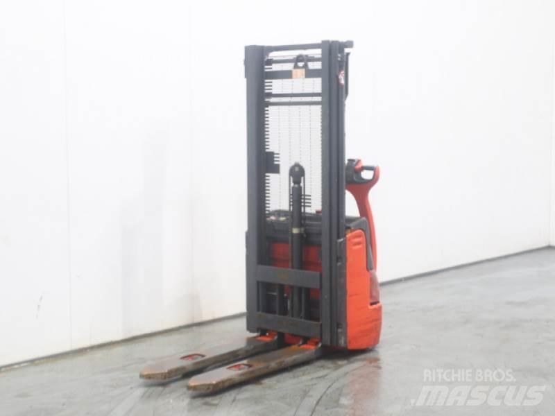 Linde L10 379 Ручные штабелёры