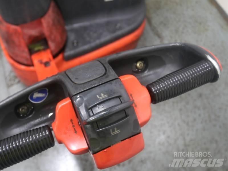 Linde L10 379 Ручные штабелёры
