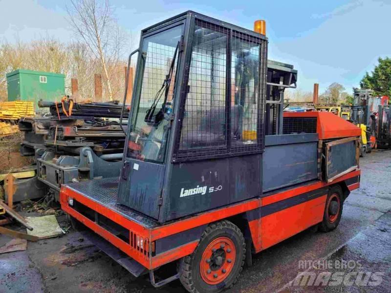 Linde S30 Боковые погрузчики