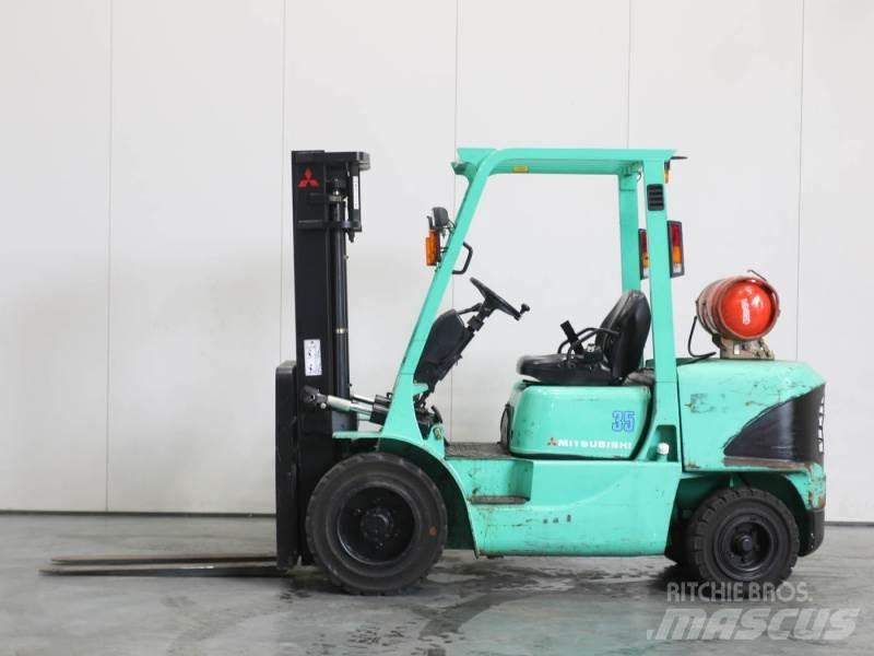 Mitsubishi FG35K Газовые погрузчики