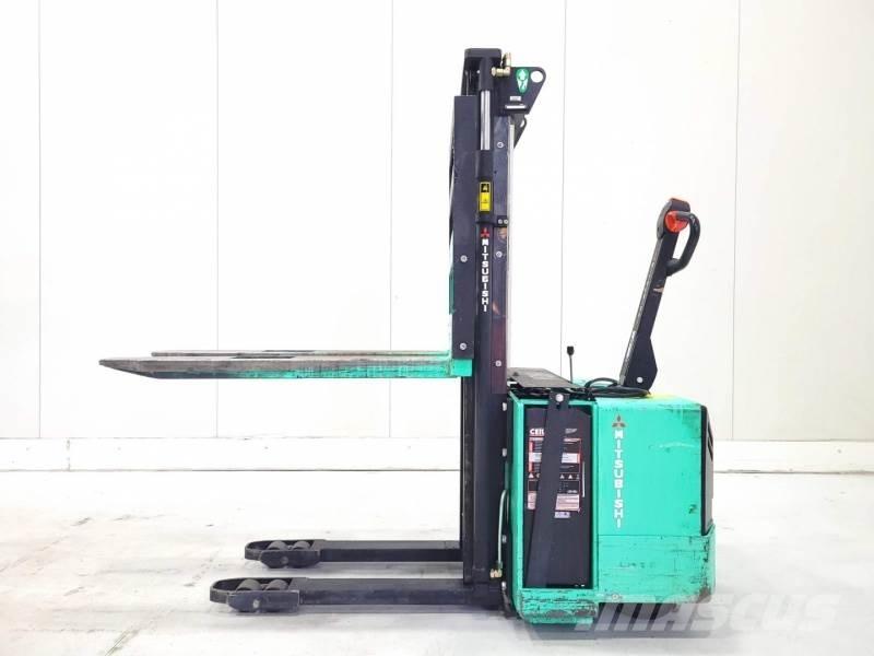 Mitsubishi SB12P Ручные штабелёры