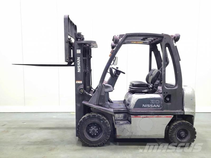 Nissan FD02A20 Дизельные погрузчики