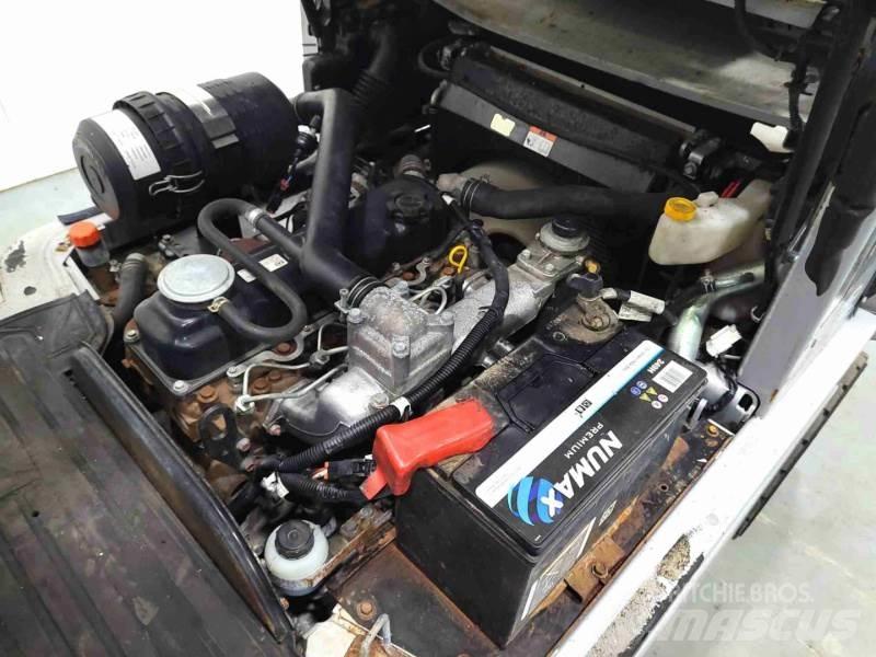 Nissan YG1D2A32H Дизельные погрузчики