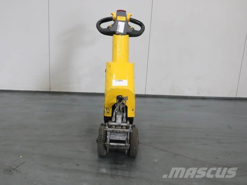  OTHER VEHICHLE SM100 PLUS Складская техника - Другие