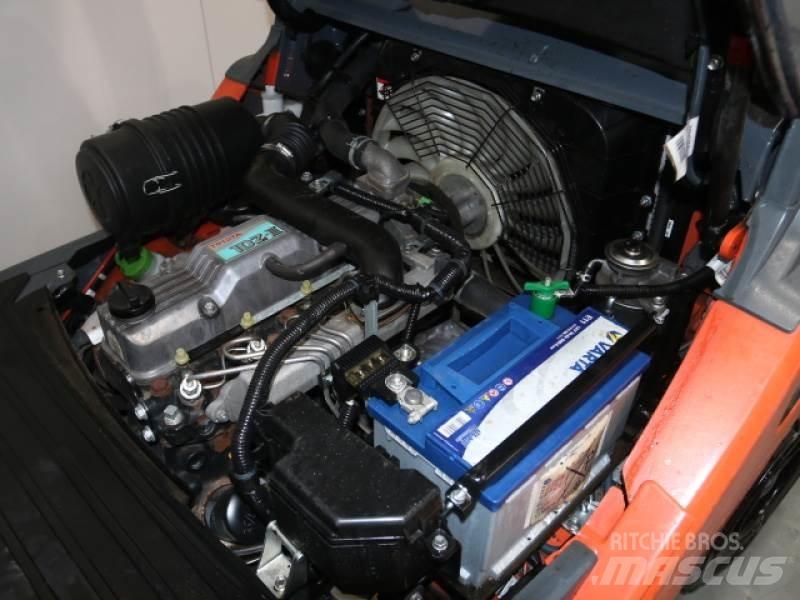 Toyota 02-8FDF30 Дизельные погрузчики