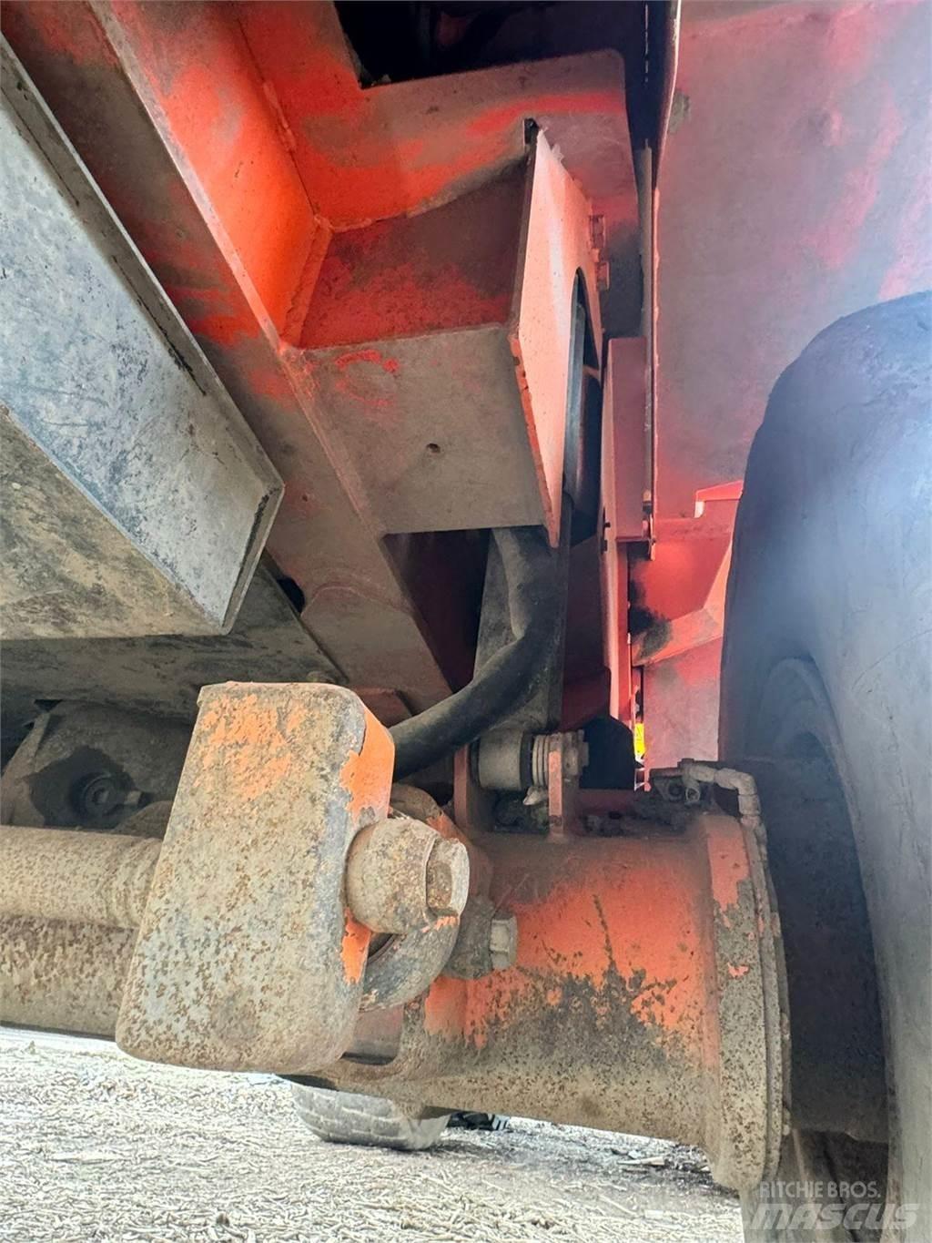 Doosan DA30 Шарнирно-сочленённые самосвалы