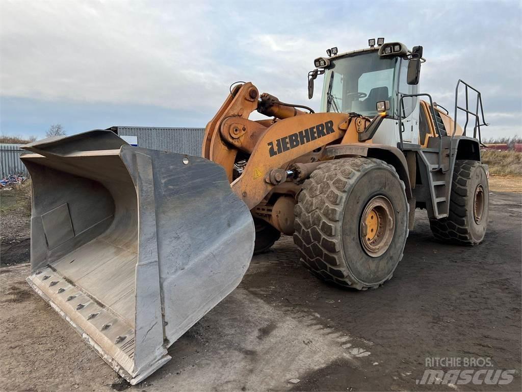 Liebherr L586 Фронтальные погрузчики