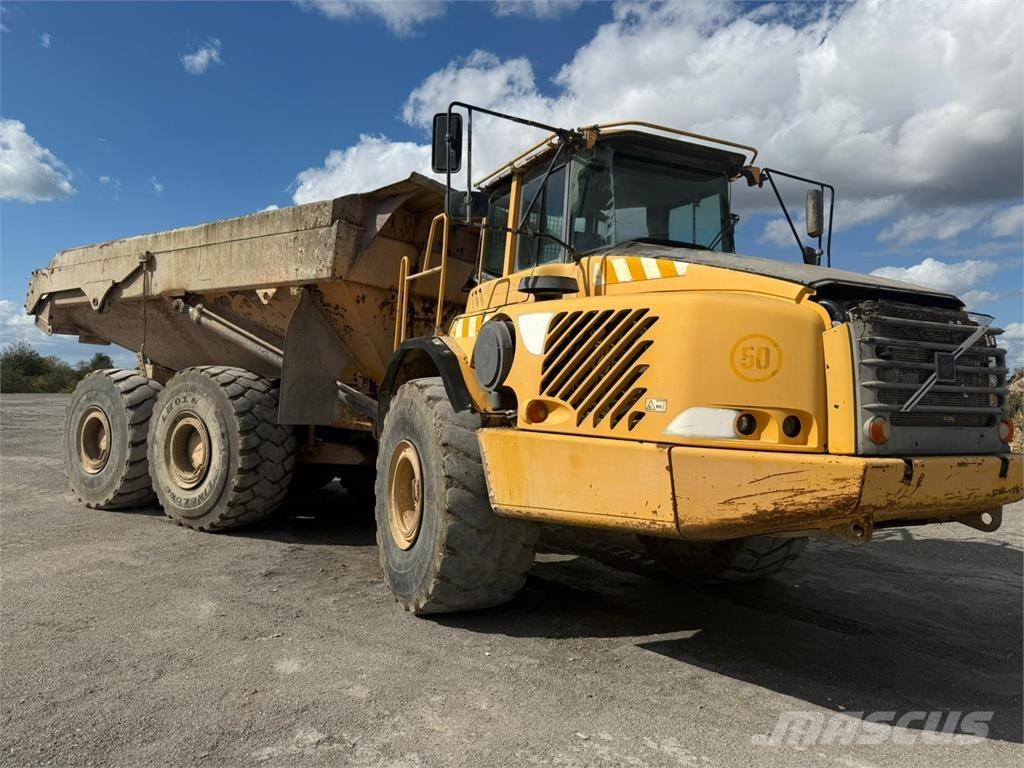 Volvo A40D Шарнирно-сочленённые самосвалы