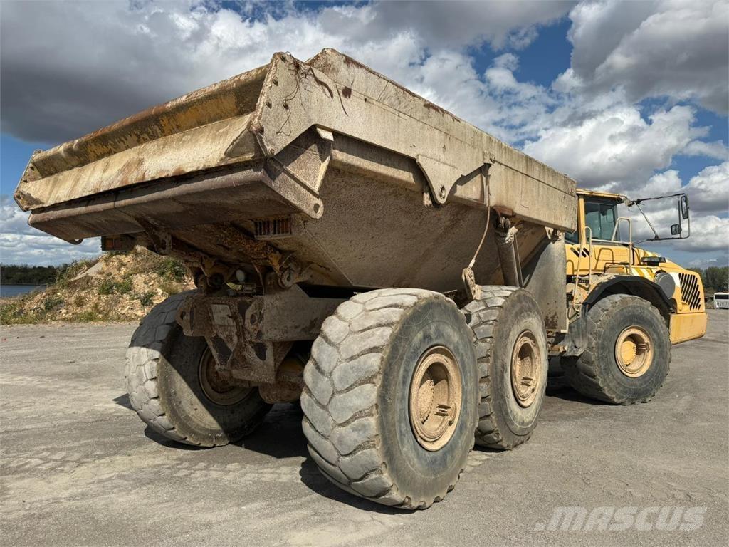 Volvo A40D Шарнирно-сочленённые самосвалы