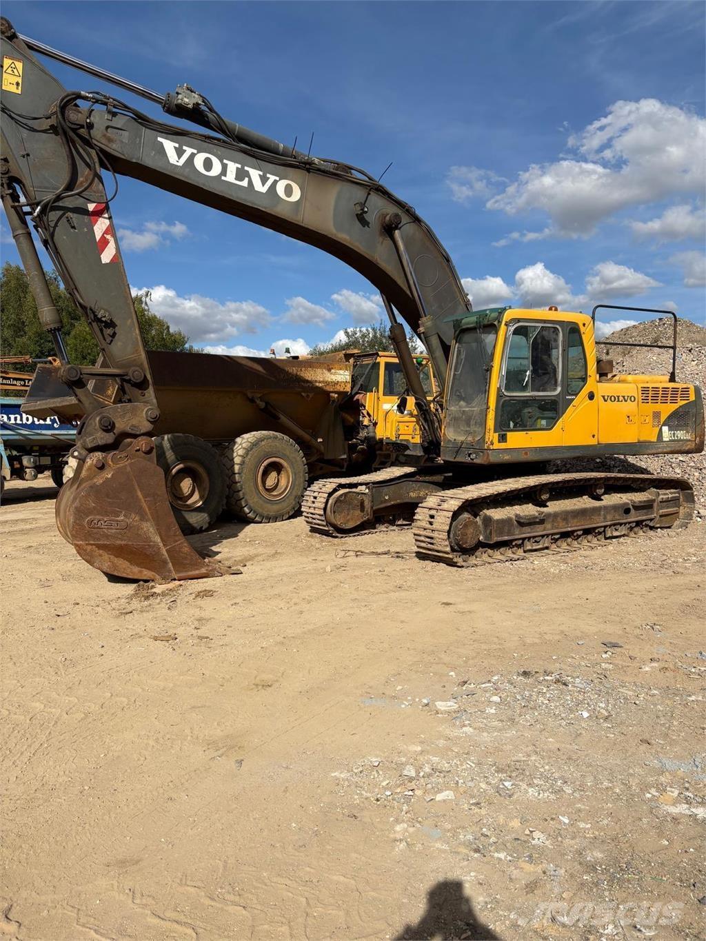 Volvo EC290BLC Гусеничные экскаваторы