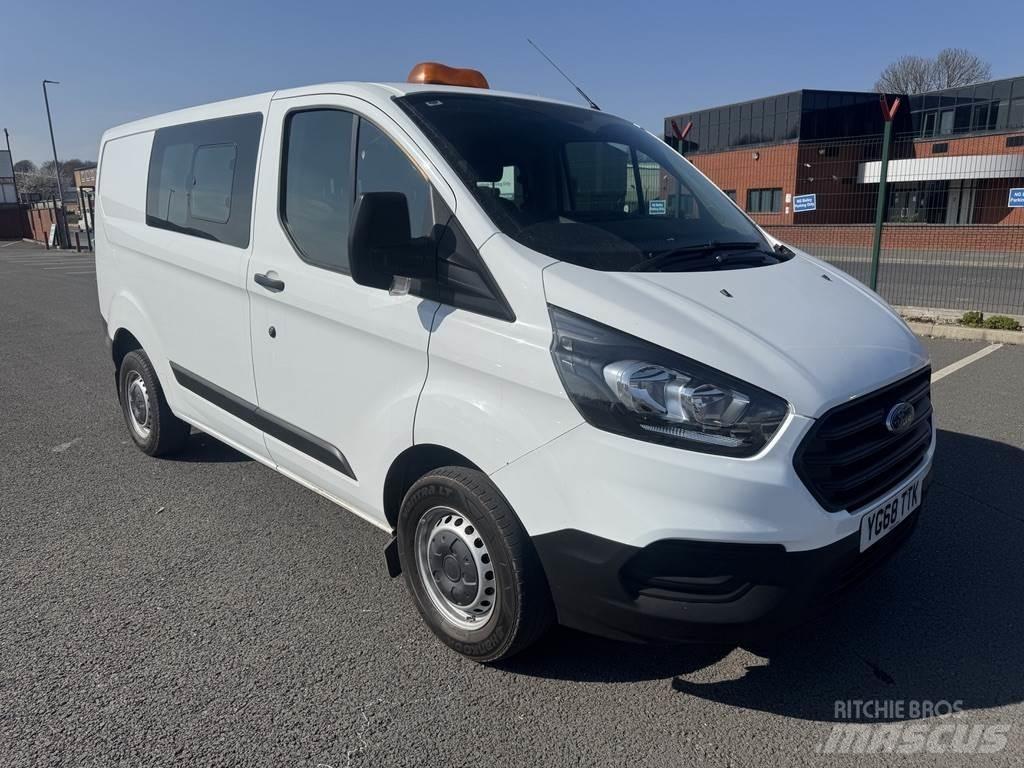 Ford  Микроавтобусы