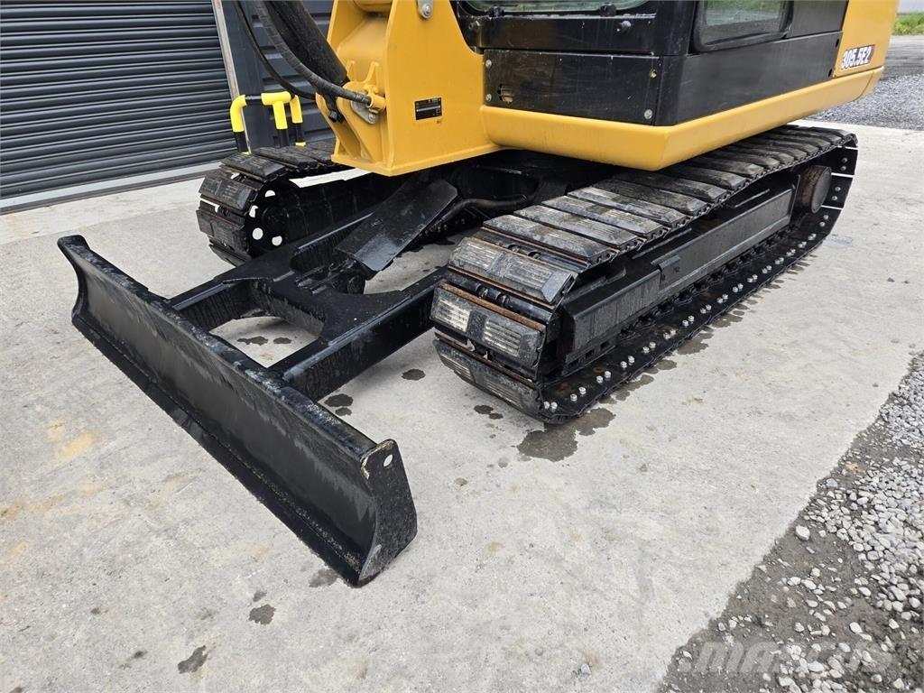 CAT 305.5E2 Малые экскаваторы 7т-12т